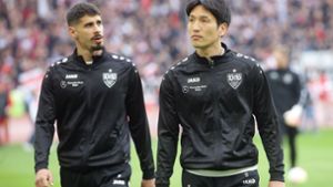 Gil Dias (li.) und Genki Haraguchi gehören beim VfB Stuttgart nicht mehr zum Stammpersonal. Foto: Baumann/Hansjürgen Britsch