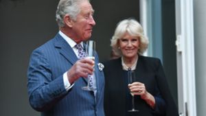 Prinz Charles und seine Frau Camilla bei der Queen’s Birthday Party. Foto: dpa