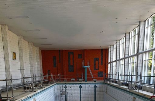 Das marode Hallenbad soll durch einen Neubau ersetzt werden. Foto: (Sandra Brock)