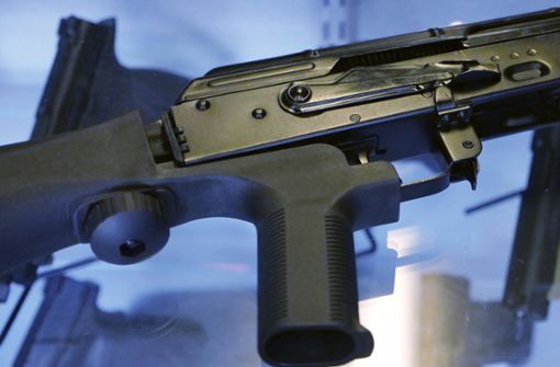 Ein halbautomatisches Gewehr mit sogenanntem Bump Stock – für noch mehr Schüsse Foto: AP