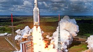 Start in Französisch-Guayana: Eine Ariane 5 Rakete bringt Galileo-Satelliten ins All. Schon 2024 soll die zweite Generation folgen. Foto: dpa/S Martin