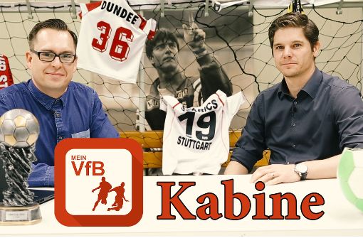 Sportressortchef Dirk Preiß (re.) und Sportredakteur Philipp Maisel führen durch die MeinVfB-Kabine. Foto: StN