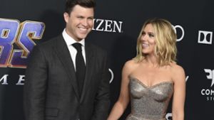 Haben angeblich den selben Humor: Scarlett Johansson und ihr zukünftigen Ehemann von Scarlett Johansson, der US-Autor Colin Jost, bekannt aus der  Comedy-Show „Saturday Night Live“. Foto: AP