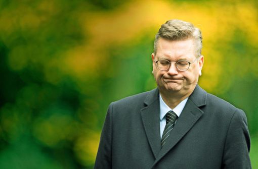 Schlechte Stimmung: DFB-Chef Grindel wird des Nachtretens beschuldigt. Foto: dpa