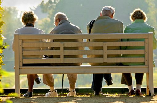 Wer 33 Jahre lang in die Rentenkasse eingezahlt hat, soll im Alter mehr bekommen als die Grundsicherung. Foto: dpa/Ralf Hirschberger