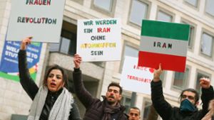 In Stuttgart fand am Samstag eine Demonstration gegen das Regime im Iran statt. Foto: Lichtgut/Zophia Ewska