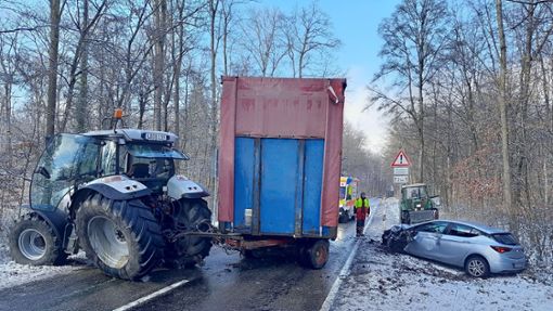 Der Unfallort auf der Landstraße zwischen Hochdorf und Hemmingen. Foto: KS-Images.de/Karsten Schmalz