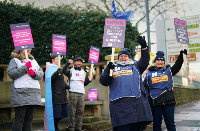 Protest wegen Inflation: Streikwelle in England türmt  sich massiv auf