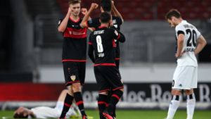 Im direkten Duell behielt der VfB Stuttgart gegen den Hamburger SV die Oberhand. Das Restprogramm der Aufstiegskandidaten im Überblick. Foto: dpa/Matthias Hangst