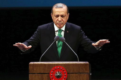 Der türkische Präsident Recep Erdogan und seine Regierung ist nicht erfreut über die Auftrittsverbote türkischer Minister in Deutschland. Foto: AFP