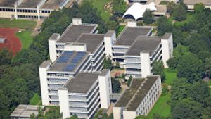 Auf der  Hochschule für öffentliche Verwaltung und Finanzen in Ludwigsburg gibt es bereits Solarmodule. Foto: Werner Kuhnle