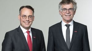 Peter Friedrich (links) löst Thomas Hoefling  als Hauptgeschäftsführer der Handwerkskammer Region Stuttgart ab. Foto: KD BUSCH.COM/KD BUSCH.COM