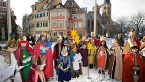 Anfang Januar sind die Sternsinger ausgeschwärmt – auch das Esslinger Rathaus bekam Besuch. Foto: Rudel