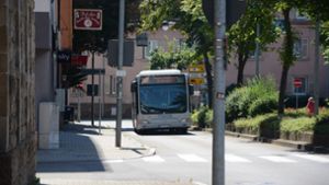 Die Plochinger  Buslinie 141 fährt bislang nur im Berufsverkehr jede viertel Stunde, ansonsten alle 30 Minuten. Foto: /Philipp Braitinger