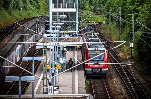 Der Vandalismus am S-Bahnhalt Österfeld hat die Deutsche Bahn 2018 etwa 20 000 Euro gekostet. Foto: Archiv Achim Zweygarth
