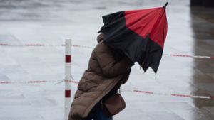 Kaltfront bricht mit Regen und Wind über Stuttgart und Region herein