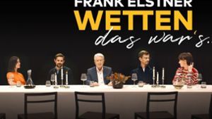 Frank Elstner (Mitte) und seine Gäste (v. l.)  Lena Meyer-Landrut, Klaas Heufer-Umlauf,  Joko Winterscheidt und Charlotte Roche. Foto: Netflix