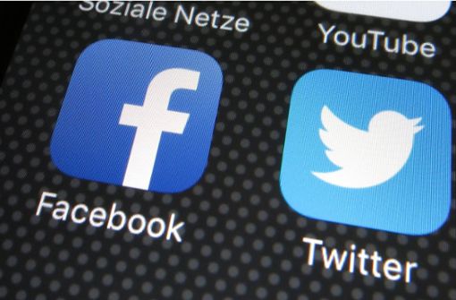 Die sozialen Netzwerke Facebook und Twitter erfüllen die EU-Regeln zum Schutz ihrer Nutzer nur unzureichend. Foto: dpa