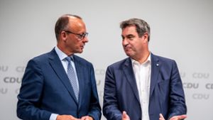 CDU-Chef Friedrich Merz (l) und CSU-Chef Markus Söder plädieren für mehr Rüstungsgüter. Foto: Michael Kappeler/dpa