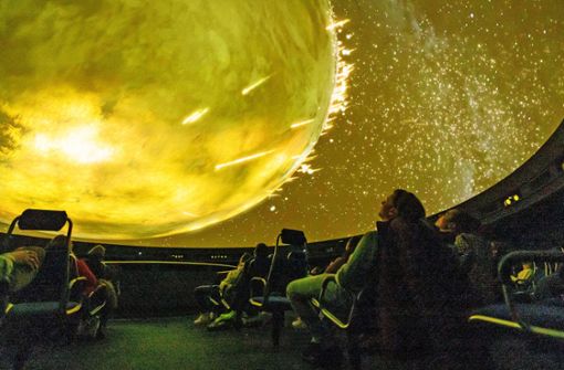 Ein Besuch im Planetarium – eine der rund  80 Möglichkeiten für 16-Jährige, ihr Kulturpass-Guthaben  anzulegen. Foto: Lichtgut/Julian Rettig
