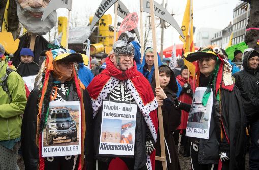 Demonstranten bei der Weltklimakonferenz in Bonn Foto: dpa