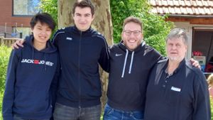 Platz vier bei den Württembergischen Mannschaftsblitzmeisterschaften für die Schachfreunde: Danny Yi, Marc Schallner, Joshua Lüdke und Armin Winkler (von links) Foto: Holger Namyslo