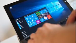 Das Betriebssystem Windows 10: Über das Startmenü lassen sich viele Funktionen finden – etwa der Taschenrechner, das Snipping-Tool für Screenshots oder die Einstellungen für die Zwischenablage. Foto: dpa/Andrea Warnecke
