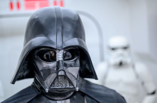 Der Helm von Darth Vader kommt in L.A. unter den Hammer. Foto: dpa