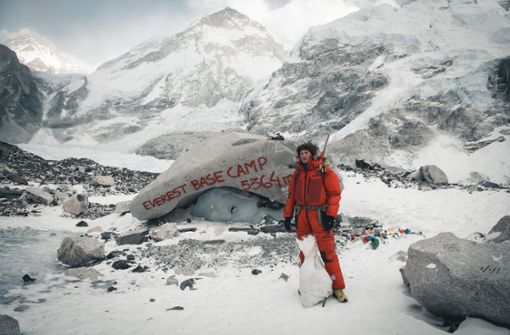 Jost Kobusch im Himalaya-Gebirge – sein Ziel ist der Gipfel des Mount Everest. Foto: Daniel Hug/Daniel Hug