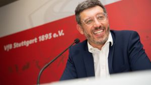 VfB-Präsident Claus Vogt hat sich zur Investorensuche beim VfB Stuttgart geäußert. Foto: dpa/Tom Weller