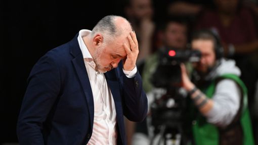 Trainer Pablo Laso und die Basketballer des FC Bayern München haben die Euroleague-Play-Ins verpasst. Foto: Angelika Warmuth/dpa