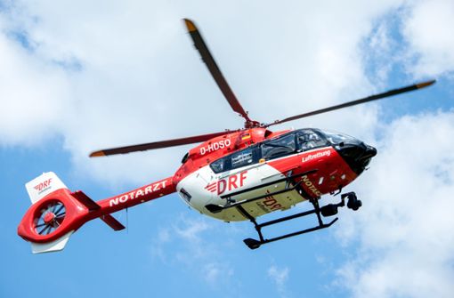 Mittlerweile gibt es spezielle Hubschrauber für Isolierpatienten. Foto: dpa/Hauke-Christian Dittrich