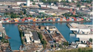 Am Dortmunder Hafen ist am Donnerstag ein Mensch ums Leben gekommen. Foto: dpa/Bernd Thissen