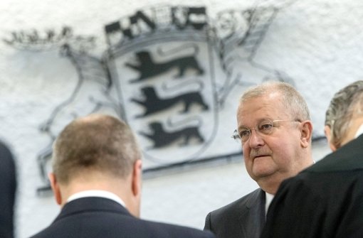 Wendelin Wiedeking muss sich seit Oktober 2015 vor dem Landgericht Stuttgart verantworten. (Archivfoto) Foto: dpa