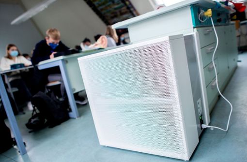 In Niedersachsen stehen bereits Luftfilter in Klassenzimmern. Foto: dpa/Hauke-Christian Dittrich