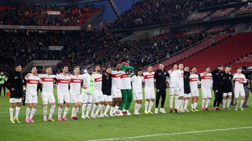 Der VfB Stuttgart hat unter Trainer Sebastian Hoeneß gegen Leipzig 5:2 gewonnen. Foto: Baumann/Volker Müller