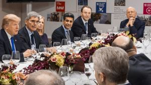 Dinner-Tafel mit Donald Trump,  Klaus Schwab und Europas Wirtschaftselite beim Weltwirtschaftsforum in Davos 2018 Foto: World Economic Forum//Benedikt von Loebell