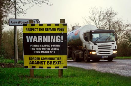 Warnung: die Gegner des Brexits in Nordirland fürchten die drohende „harte“ Grenze. Foto: AP