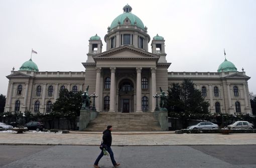 Das Parlament in Belgrad: Ein Auftragsmord macht Serbiens Hauptstadt erneut zum Schauplatz einer Blutrache-Fehde Foto: dpa