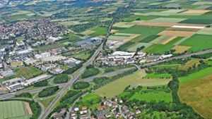 Die Autobahn trennt Korntal und Münchingen und seine Menschen. Viele Kandidaten für die Kommunalwahl sind wegen der räumlichen Distanz zwischen den Stadtteilen nur in einem Ortsteil bekannt. Foto: Werner Kuhnle