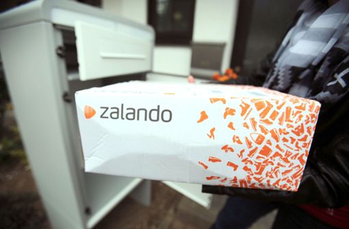 Was geschieht mit Retouren bei Zalando, Amazon und Co.? Foto: dpa/Oliver Berg
