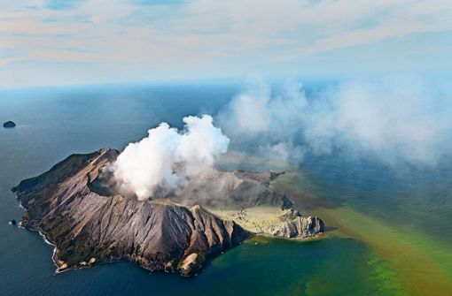 White Island nach einem Vulkanausbruch: Für die 20  vermissten Touristen besteht kaum noch Hoffnung auf Rettung. Foto: dpa/George Novak