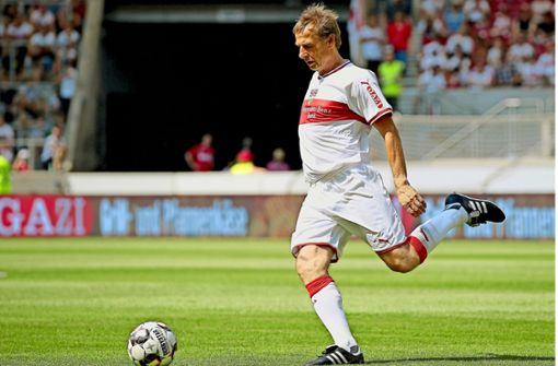 Jürgen Klinsmann war zuletzt beim „Tag des Brustrings“ Anfang August beim VfB Stuttgart. Foto: Baumann