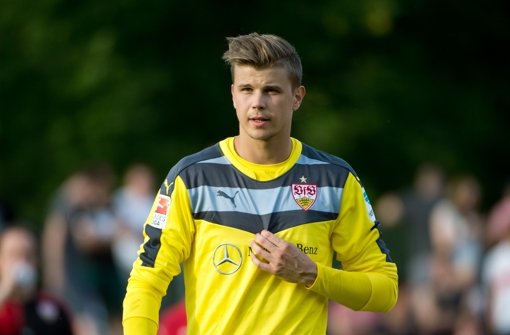 Mitch Langerak beim Trainingsauftakt des VfB Stuttgart im Juni 2015 Foto: dpa