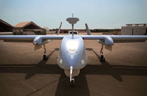 Eine Drohne vom Typ Heron TP. Sie könnte auch mit Raketen bestückt werden. Foto: dpa/Kay Nietfeld
