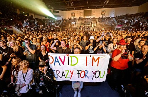 Fans von David Hasselhoff feiern in Ludwigsburg ihr Idol. Weitere Bilder vom Konzert finden Sie in unserer Bildergalerie. Foto: factum/Weise