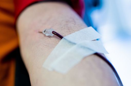 Viele Menschen sind auf Blutspender angewiesen. Foto: dpa/Rolf Vennenbernd
