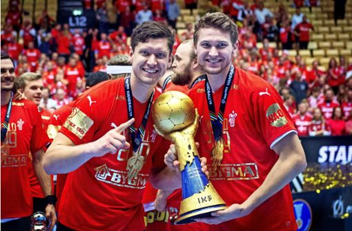 Ein Triumph für die Geschichtsbücher: Die Brüder Niklas (li.) und Magnus Landin gewinnen mit der dänischen Handball-Nationalmannschaft die WM  im eigenen Land. Foto: AFP