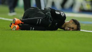 Wenn es dumm läuft, wird Neymar im Rückspiel gegen Real Madrid gar nicht auflaufen. Foto: AP