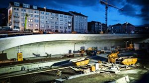 Von Ende September an sollen die gelben Stadtbahnwagen der SSB am neuen Halt Staatsgalerie Station machen. Foto: Lichtgut/Achim Zweygarth
